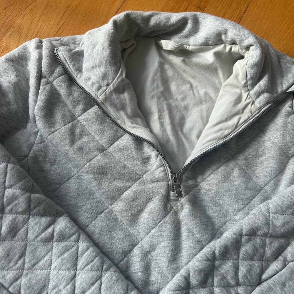 Lululemon forever warm quilted 1/4 zip - Picture 6 of 6